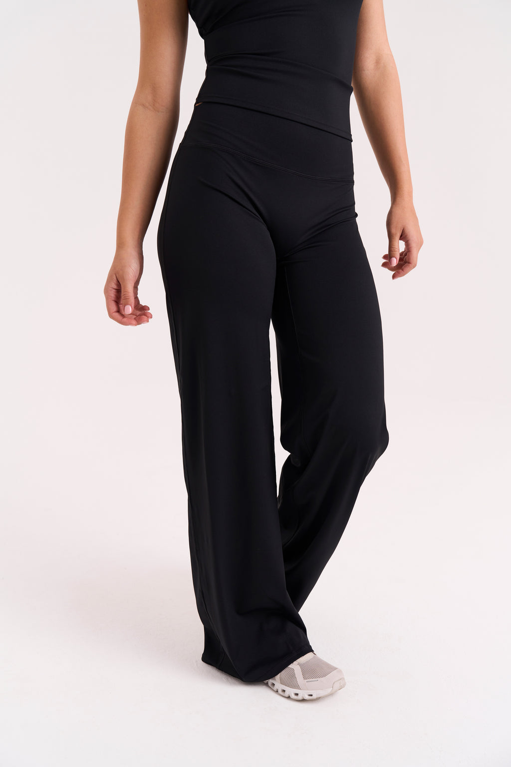 SNTCHD Straight Leg Bottoms - Deep Black